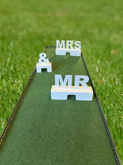 Wedding Mini Golf at a Points Up event