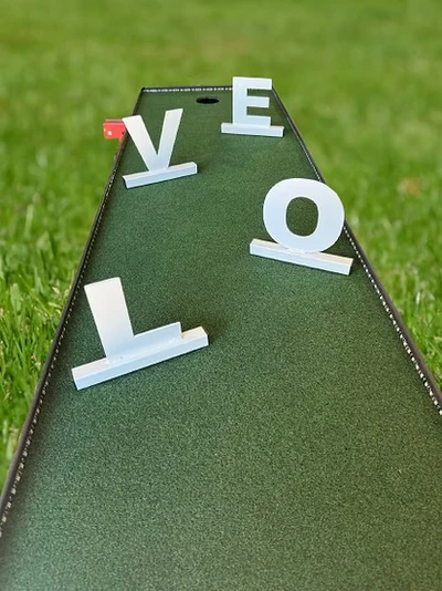 Wedding Mini Golf at a Points Up event
